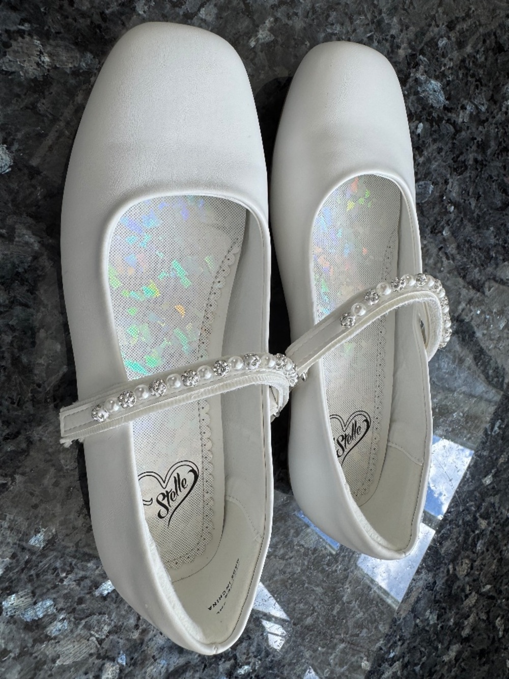 Girls White Stelle Dress Shoes Size 3 Clean Worn Once Wedding Baptism
